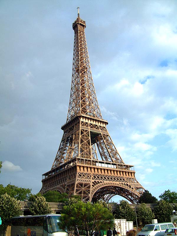 Эйфелева башня построена в 1889 году